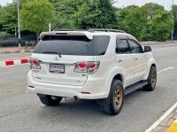 TOYOTA FORTUNER 3.0 V 4WD A/T ปี 2013 รูปที่ 4
